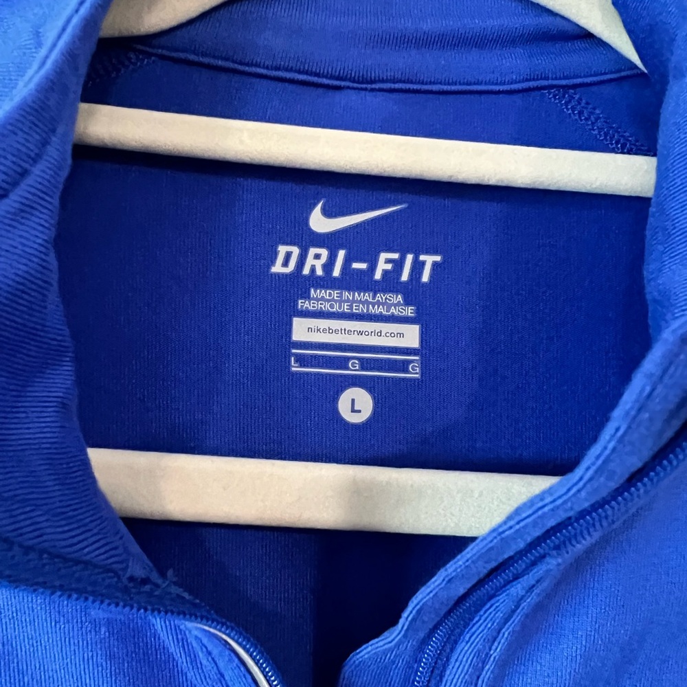 Nike Women’s Royal Blue Dri-FIT Pullover - Picture 2 of 5